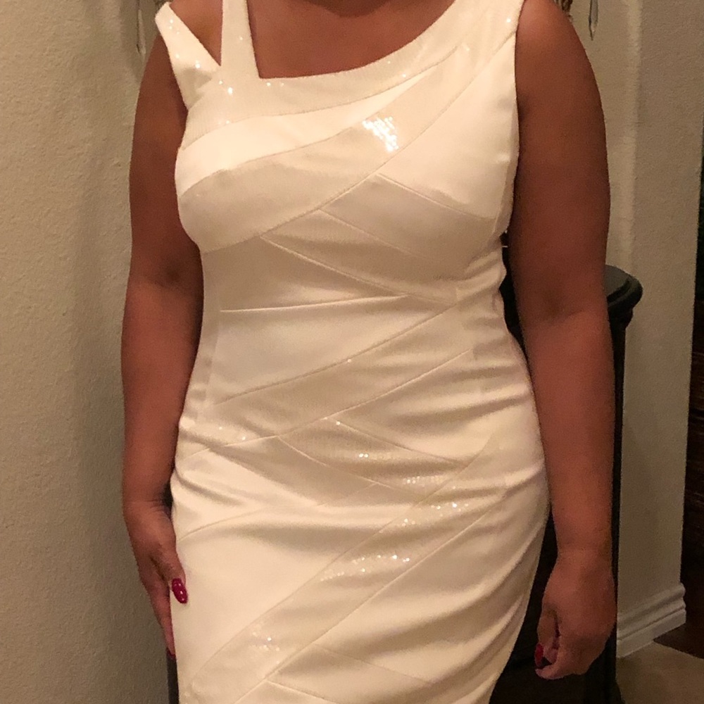 Off white sangria cocktail dress